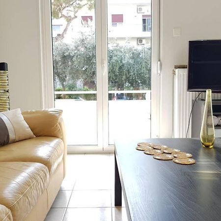 A Great Stay At A Comfortable Large Apartment Афины Экстерьер фото